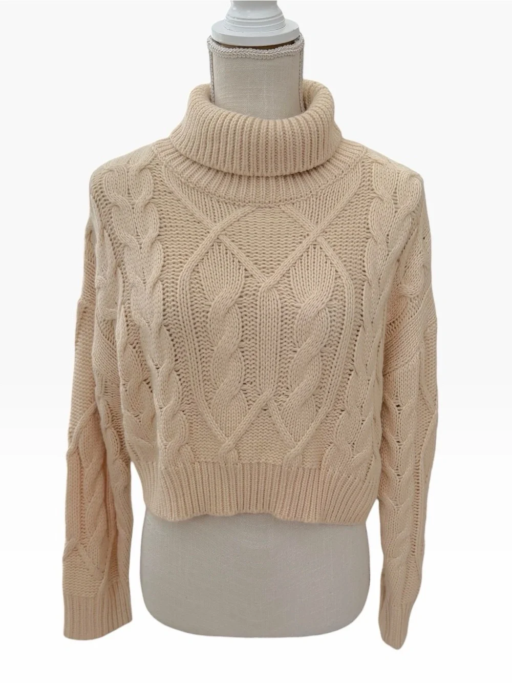 FORE Women’s Beige Chunky Cable-Knit Cropped Turtleneck Sweater Size M